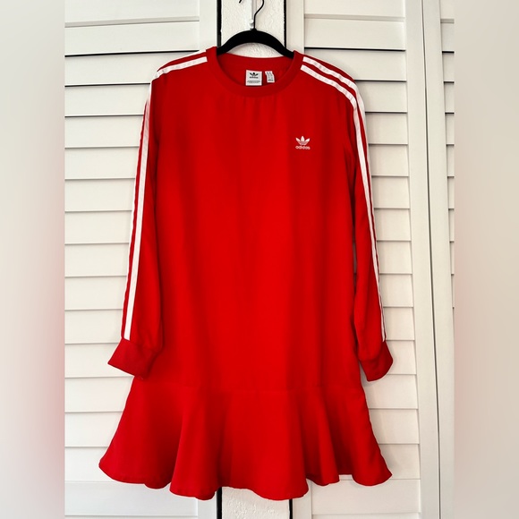Adidas |  Sleek drop hem dress in red - Picture 3 of 8